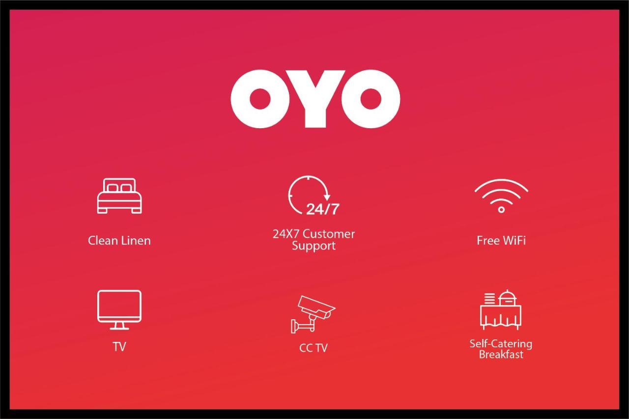 Hotel Vaccinated Staff- Oyo Townhouse 105 Khar West Station Mumbai Exterior foto